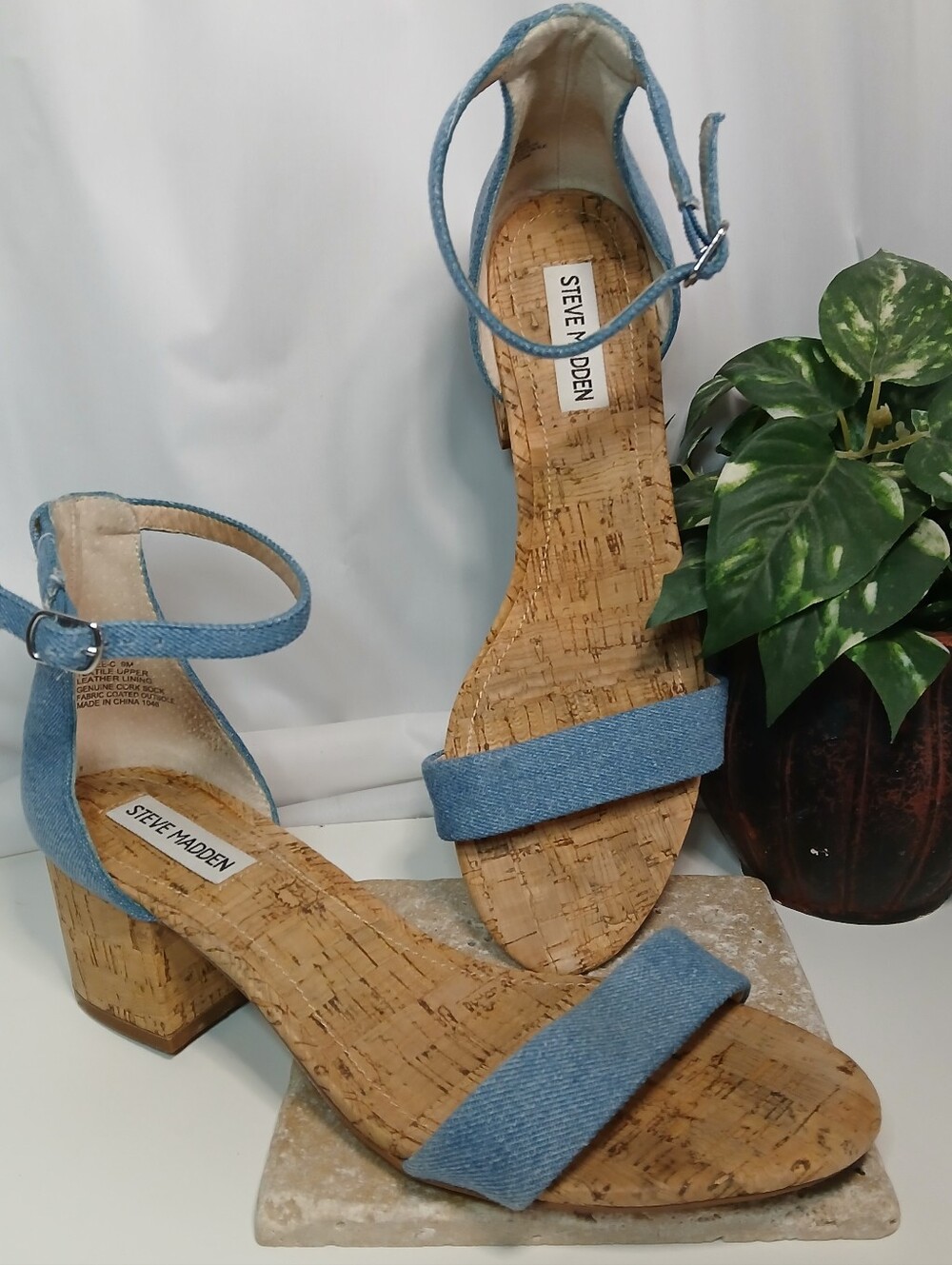 STEVE MADDEN Cork and Denim Block Heeled Sandals Size 9